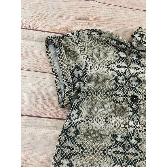 Eloquii Animal Print Short Sleeve Collared Button Down Shirt - 18 - Picture 2 of 10